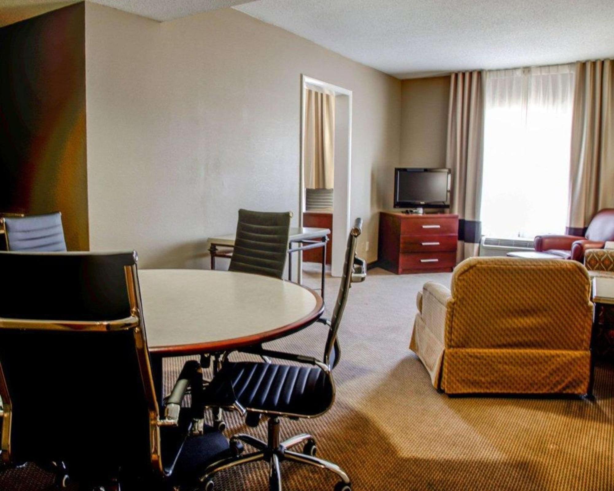 Comfort Suites Gadsden Attalla Exteriör bild